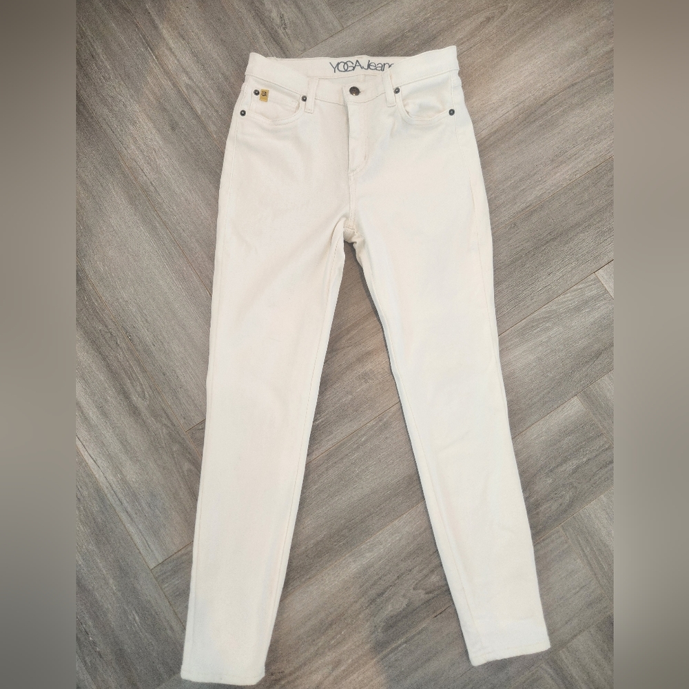 Yoga Jeans